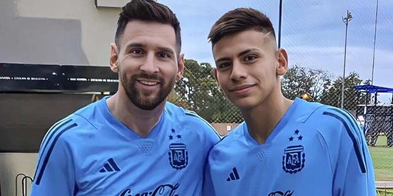 Claudio Echeverri: "Tiểu Messi" Mới Của Argentina Có Gì Đặc Biệt? 3 Claudio Echeverri: "Tiểu Messi" Mới Của Argentina
